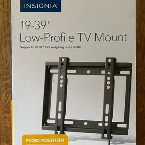 SOLD⭐️Low Profile TV Mount (Insignia, New In Box)⭐️